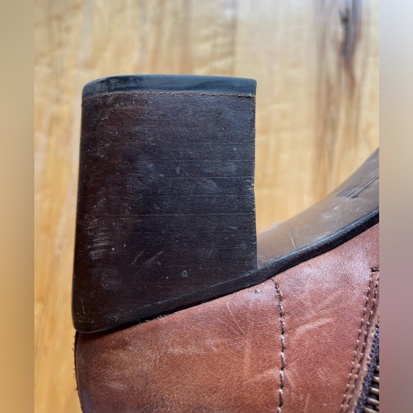 Pre loved half zip Frye leather booties cognac - Picture 7 of 11